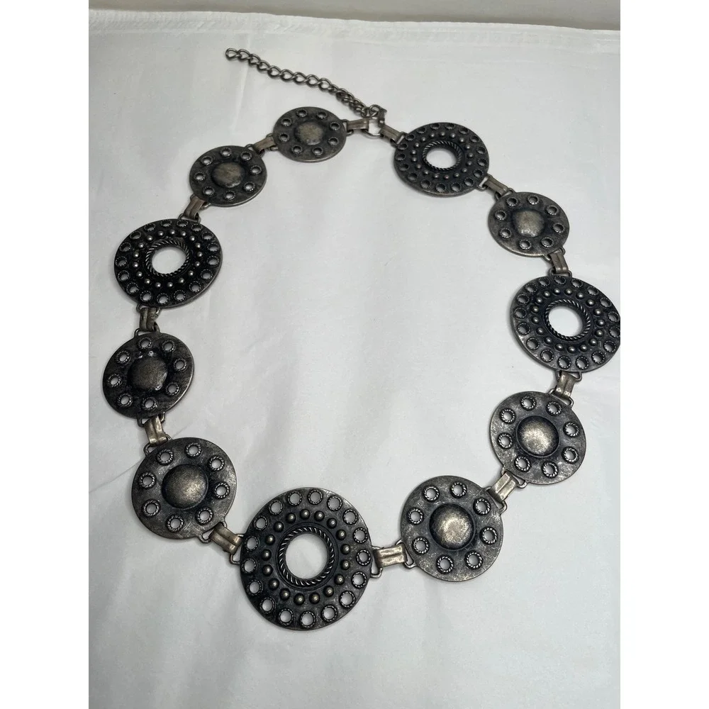Unbranded Vintage Silver Tone Medallion Chain Belt Made in Italy Boho Western
